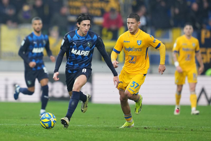 nhan-dinh-sassuolo-vs-frosinone-ngay-14-5